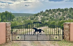 988 US 84, Las Vegas, NM 87701