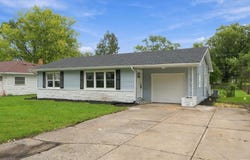 2915 Abbott Street, Fort Wayne, IN 46806