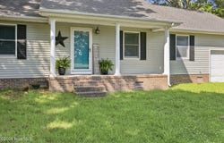 861 Tulls Creek Road, Moyock, NC 27958