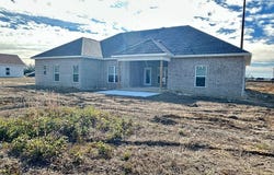 205 Heritage Way, Headland, AL 36345