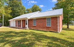 155 Davis Rd, Campbellsville, KY 42718