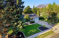 1447 E Mulberry Way, Sandy, UT 84093