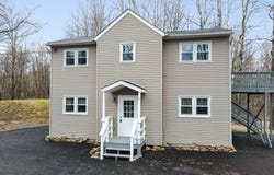 400 Cedar Drive, Long Pond, PA 18334