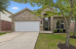 3921 Veiled Falls Dr, Pflugerville, TX 78660