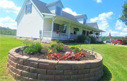 4656 Montgomery Road, Orwell, OH 44076