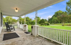 4317 Fulton Rd, Corryton, TN 37721