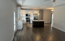 1511 E Crystal Dr, La Grange, KY 40031