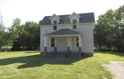 194 Red Clover Road, Strafford, MO 65757
