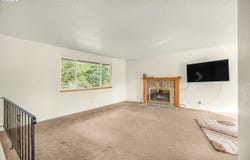 16700 SE BEL AIR Dr, Damascus, OR 97089