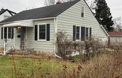 1885 West Boulevard, Berkley, MI 48072