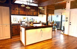 19440 NE 26th Ave, Miami, FL 33180