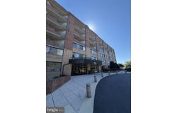 1951 SAGEWOOD, RESTON, VA 20191