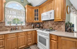 110 Joseph Lane, Dix Hills, NY 11746