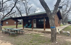 110 Red Wright Rd, Leakey, TX 78873