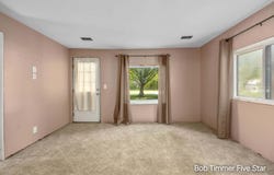2284 104th Avenue, Zeeland, MI 49464