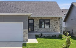 710 N 105th Street, Lincoln, NE 68527