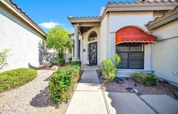 1536 E MEADOW Lane, Phoenix, AZ 85022