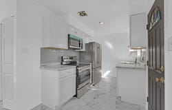 1S175 Winthrop Lane, Villa Park, IL 60181