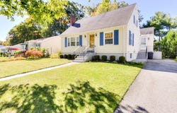 24 Knowles Rd., Worcester, MA 01602