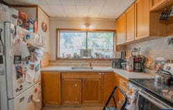 628 Oak St, Brownsville, OR 97327