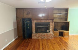 1404 S Avenue G, Crowley, LA 70526