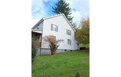 22 Verner Ave, Smith, PA 15019