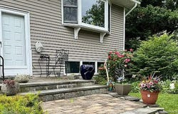 14 Dedham Place, Kings Park, NY 11754