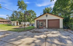 9009 E 68th Street, Raytown, MO 64133