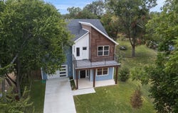 810 Euclid Street, Cleburne, TX 76033