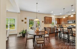 2006 Topaz Plaza, Davidson, NC 28036