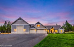 22388 N Hollow Top Rd, Rathdrum, ID 83858