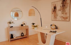 1328 Havenhurst Dr, West Hollywood, CA 90046