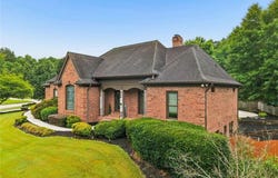 315 Savannah Place, Loganville, GA 30052