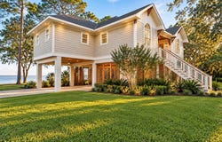 79 S Bay Shore Dr, Eastpoint, FL 32328