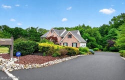 11 Palmer Circle, Millstone, NJ 08535