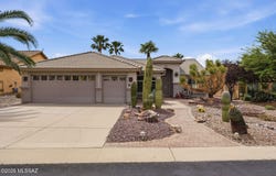 1950 E Desert Lark Pass, Green Valley, AZ 85614