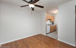 13A Kingery Quarter, Willowbrook, IL 60527