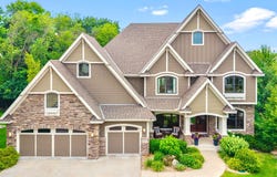 15510 53rd Avenue N, Plymouth, MN 55446