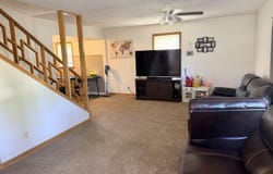 1322 S Walnut St, McPherson, KS 67460