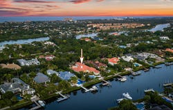 466 Mariner Drive, Jupiter, FL 33477