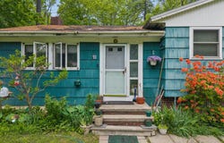 10 Ridgewood Drive, Augusta, ME 04330