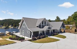 662 Preston Island Cir, Scottsboro, AL 35769
