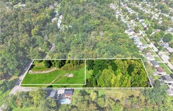 335 E King Street, Chardon, OH 44024