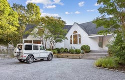 7 LITTLE CT, East Hampton, NY 11937
