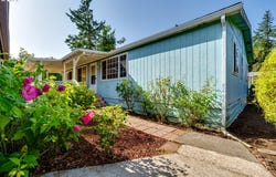 658 S 57TH St, Springfield, OR 97478