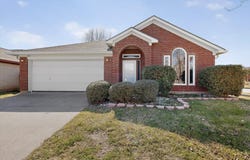1025 Caleb Street, Burleson, TX 76028