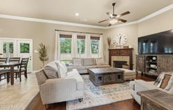 200 Hidden Ridge Drive, Lafayette, LA 70507