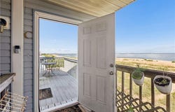 1224 W Ocean View Ave, Norfolk, VA 23503