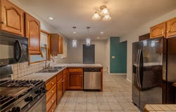 7679 Glenview Drive, Syracuse, NY 13212