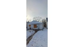 6121 Plainview Avenue, Detroit, MI 48228